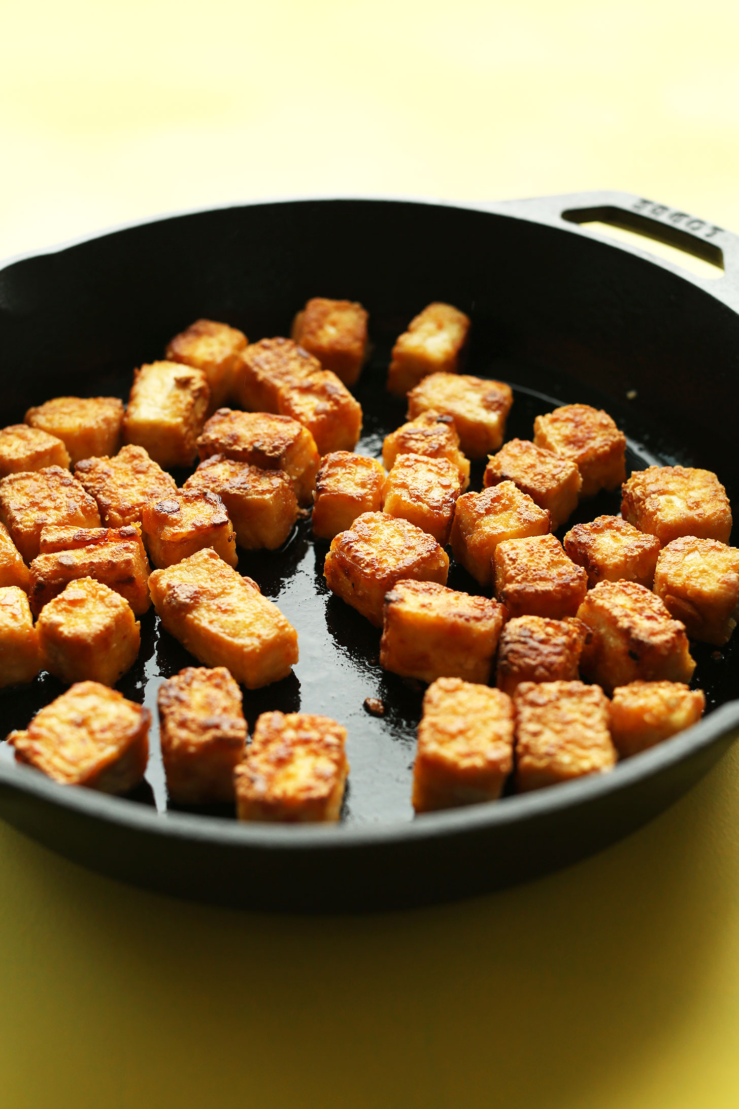 Using a cast-iron skillet to make crispy tofu